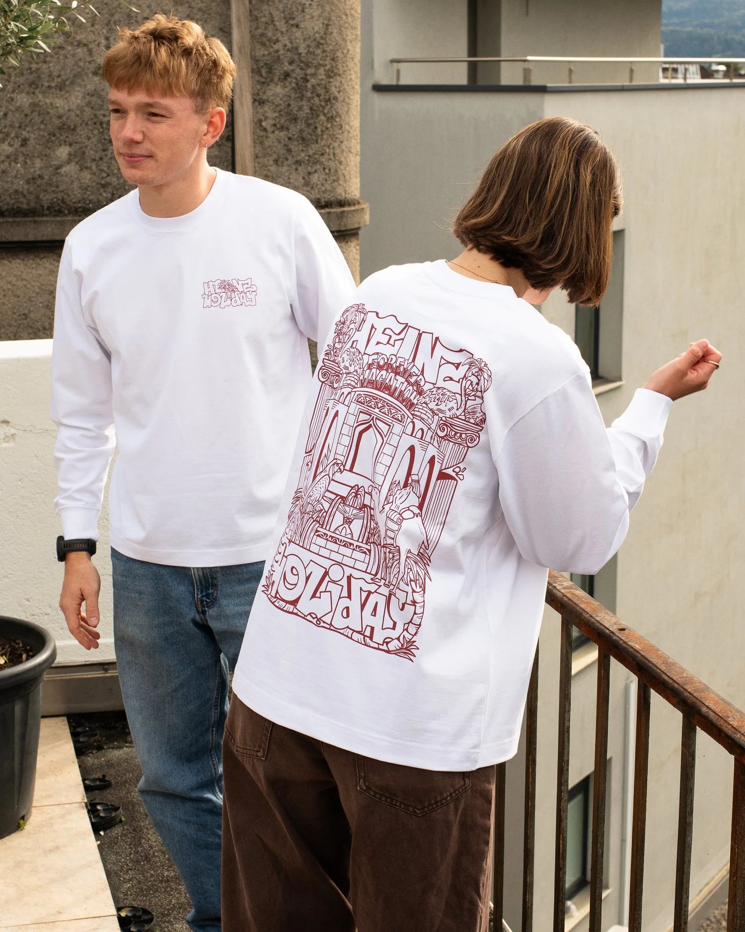 Longsleeve FOREVER VACATION - weiss