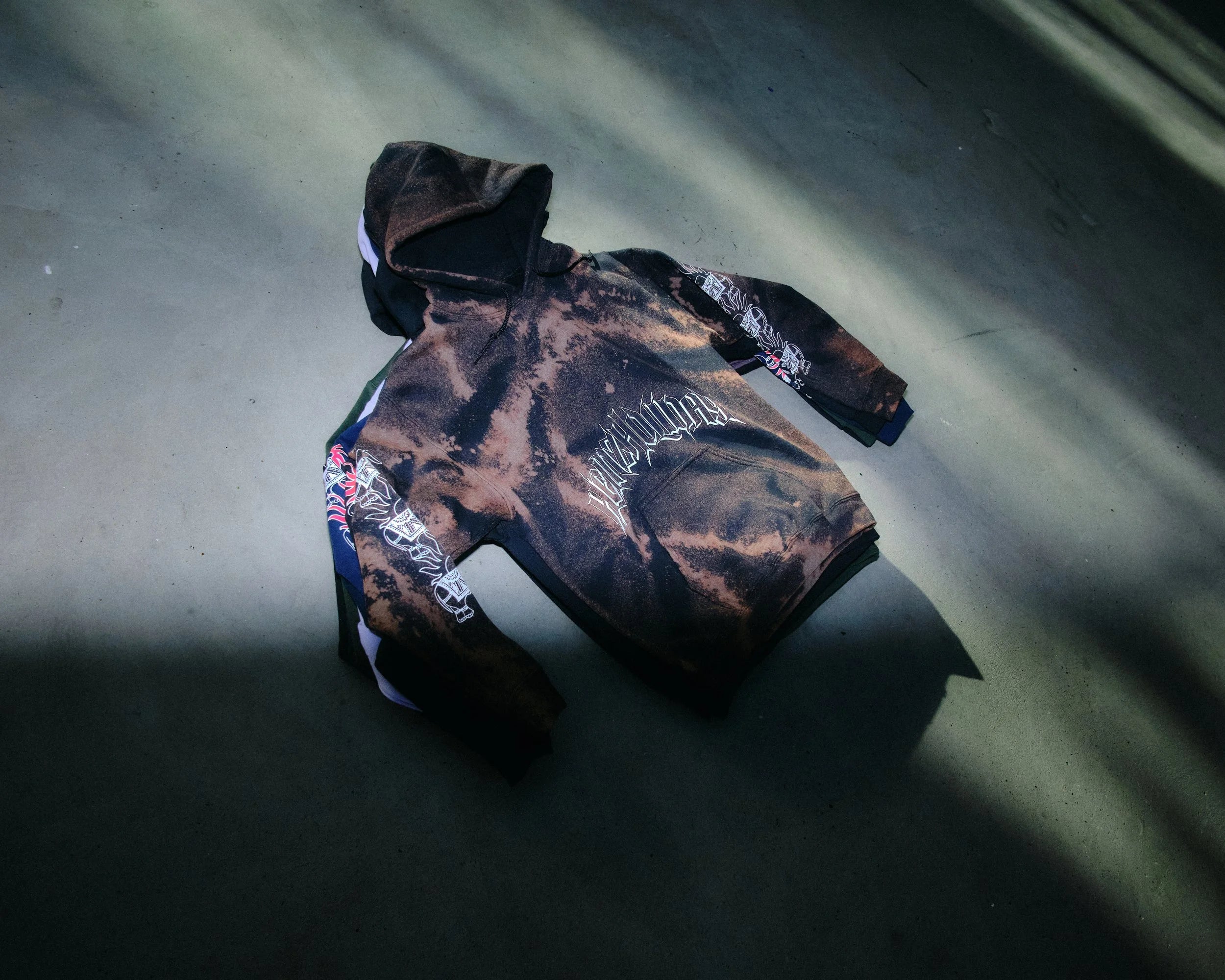 Hoodie Safaridays - Schwarz Javel