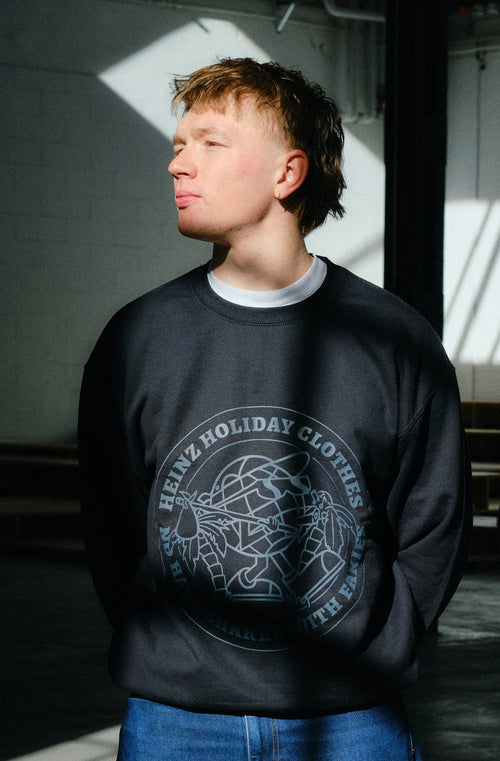 CREWNECK - SCHWARZ